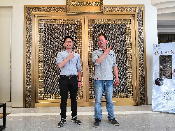 銅門安裝有問題？銅門老師傅出馬